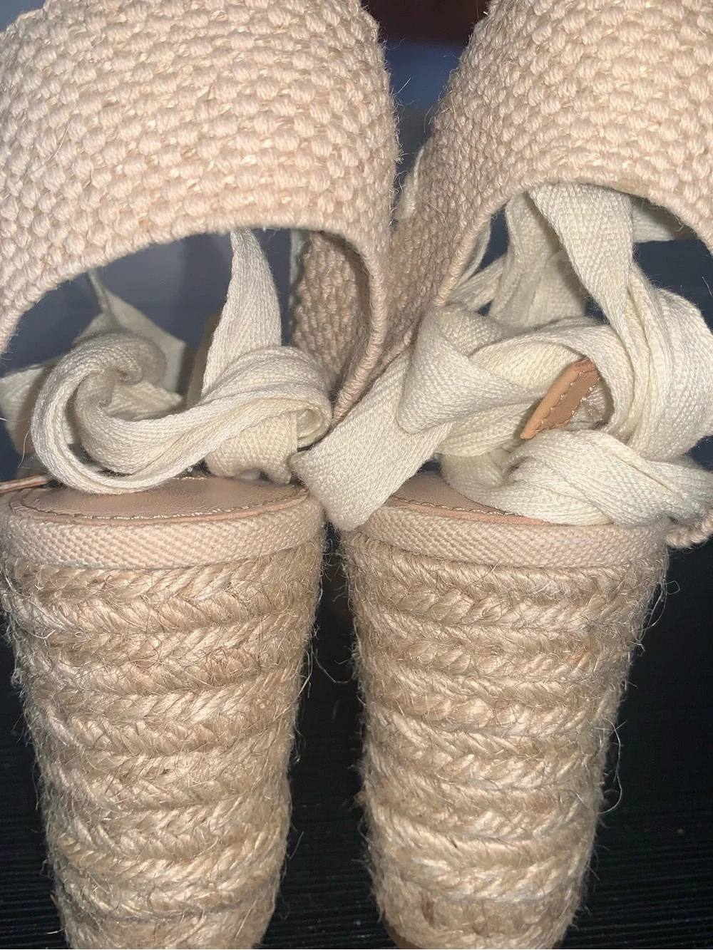 Brand NEW Antonio Melani canvas wedges
